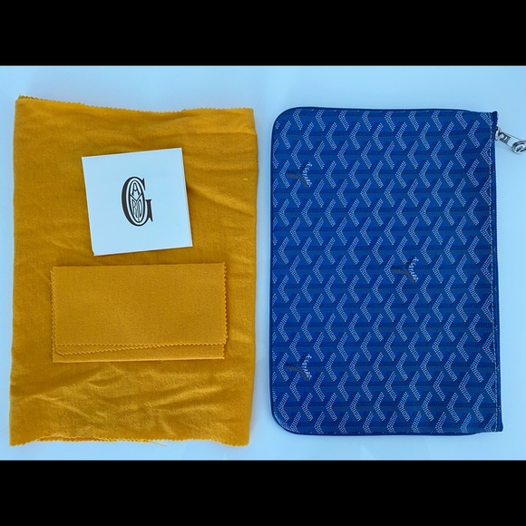 goyard pouch blue